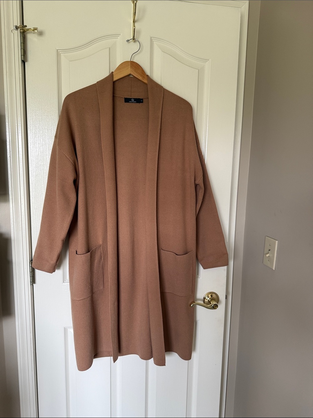 Open-Front Long Pocket Cardigan Sweater - Brown